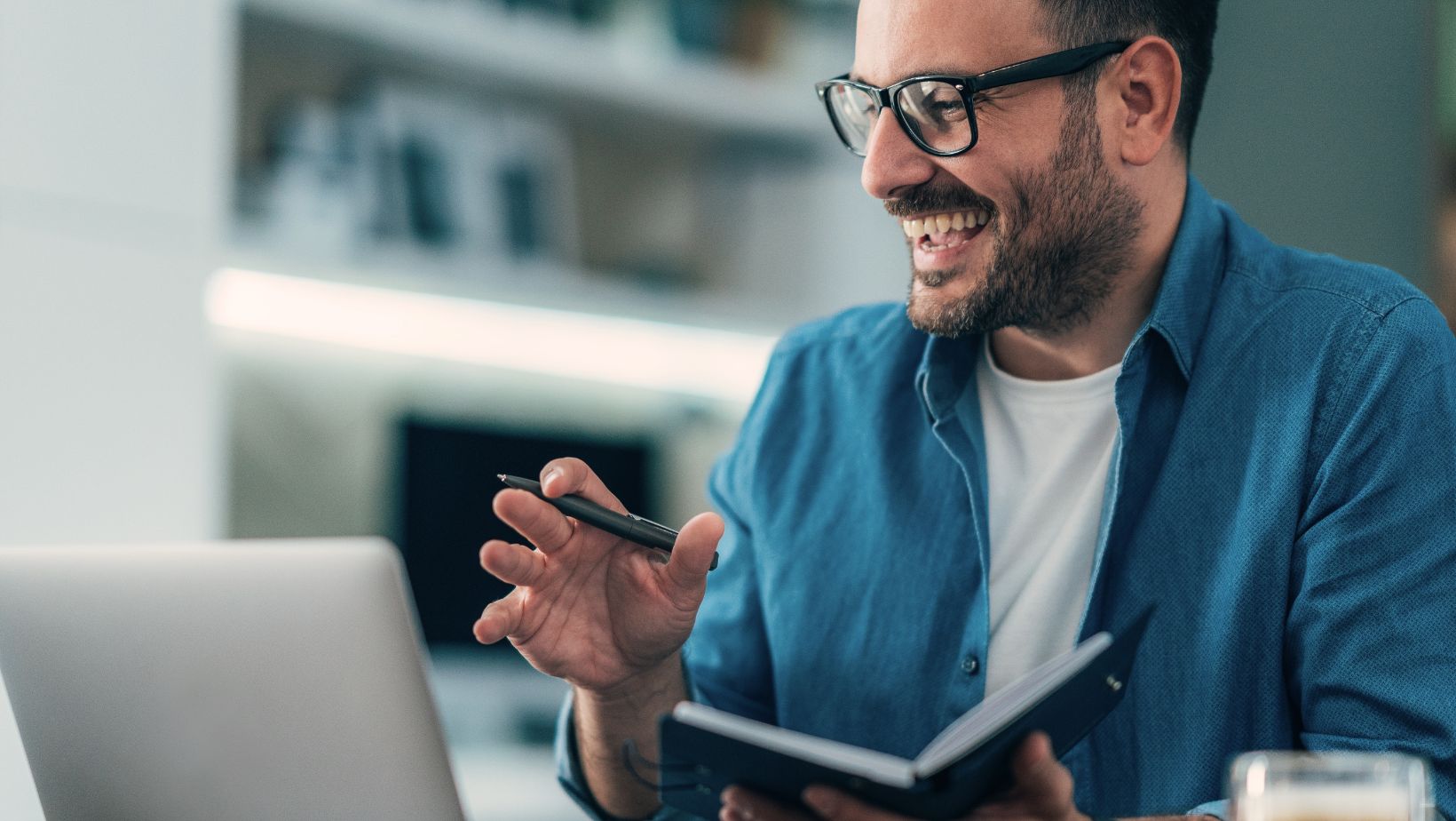 immagine che rappresenta una video consulenza previdenziale