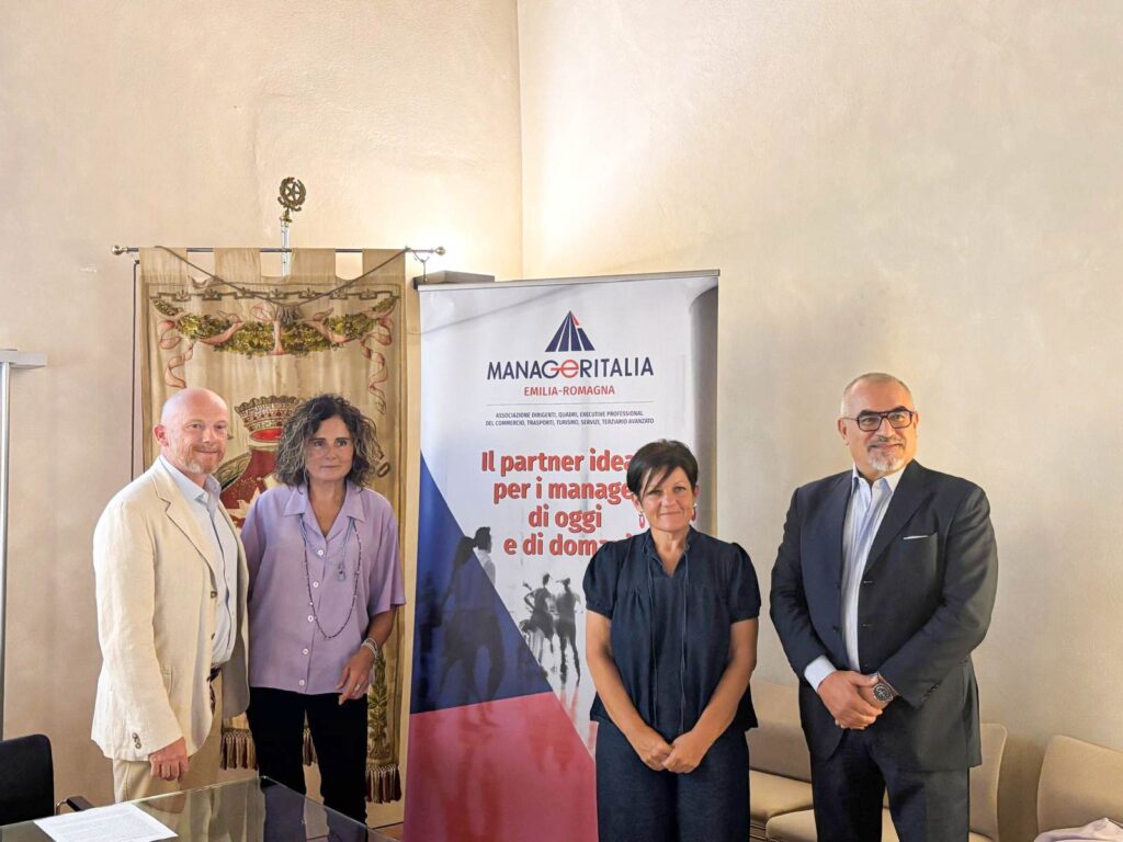 Consigliere Meneghini, Presidente Mezzanotte, Sindaca Zannoni e Consigliere Longobardi