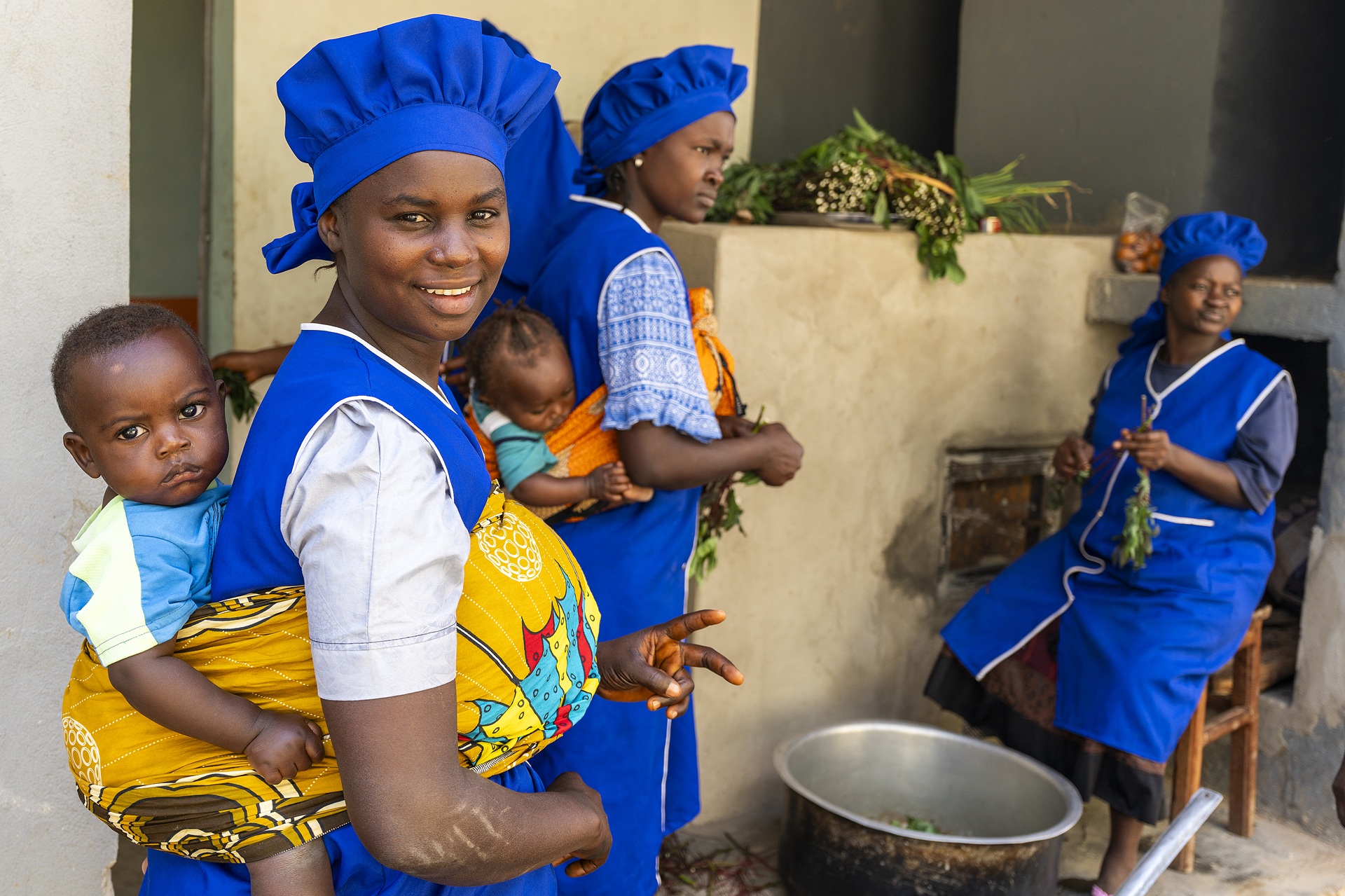 mamme con bambini missione fondazione agostiniani